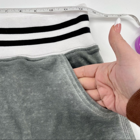 Free People Mini skirt size small gray with elastic waist - Picture 3 of 7